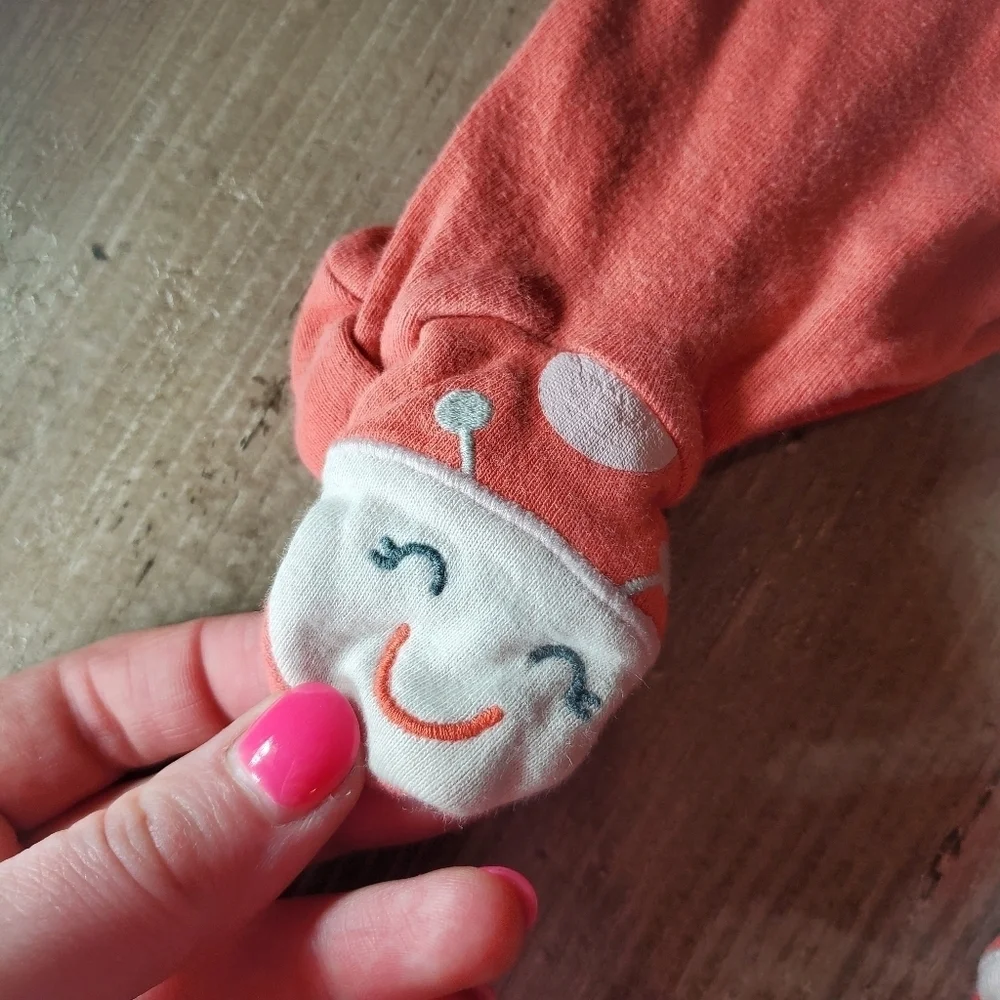Carter's Size 6m Baby Girl Footed Leggings Pants 100% Cotton Melon Coral Pink